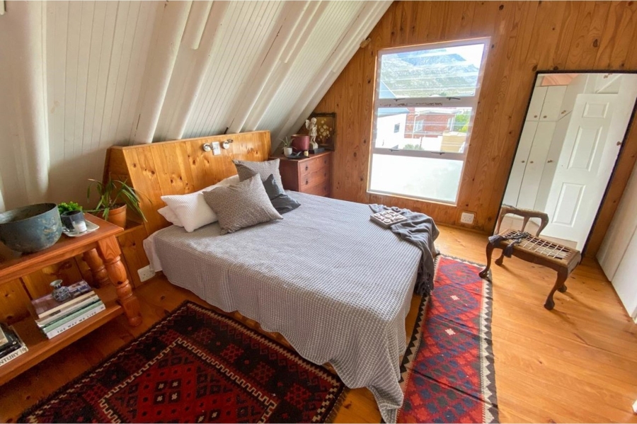 4 Bedroom Property for Sale in Pringle Bay Western Cape